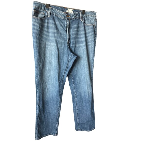 L.L.Bean Favorite Fit Jeans Blue Denim 99% Cotton 1% Spandex Size 16 - Picture 3 of 5
